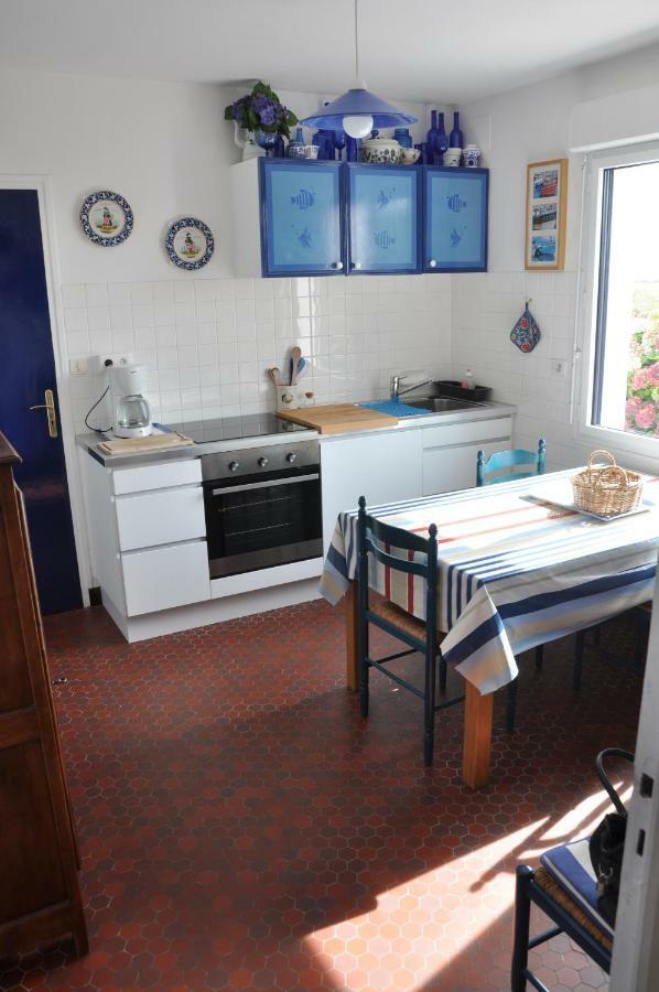 Maison De Vacances Au Bord De La Plage Tregunc Luaran gambar